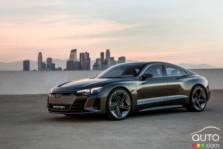 Audi e-tron GT concept, three-quarters front